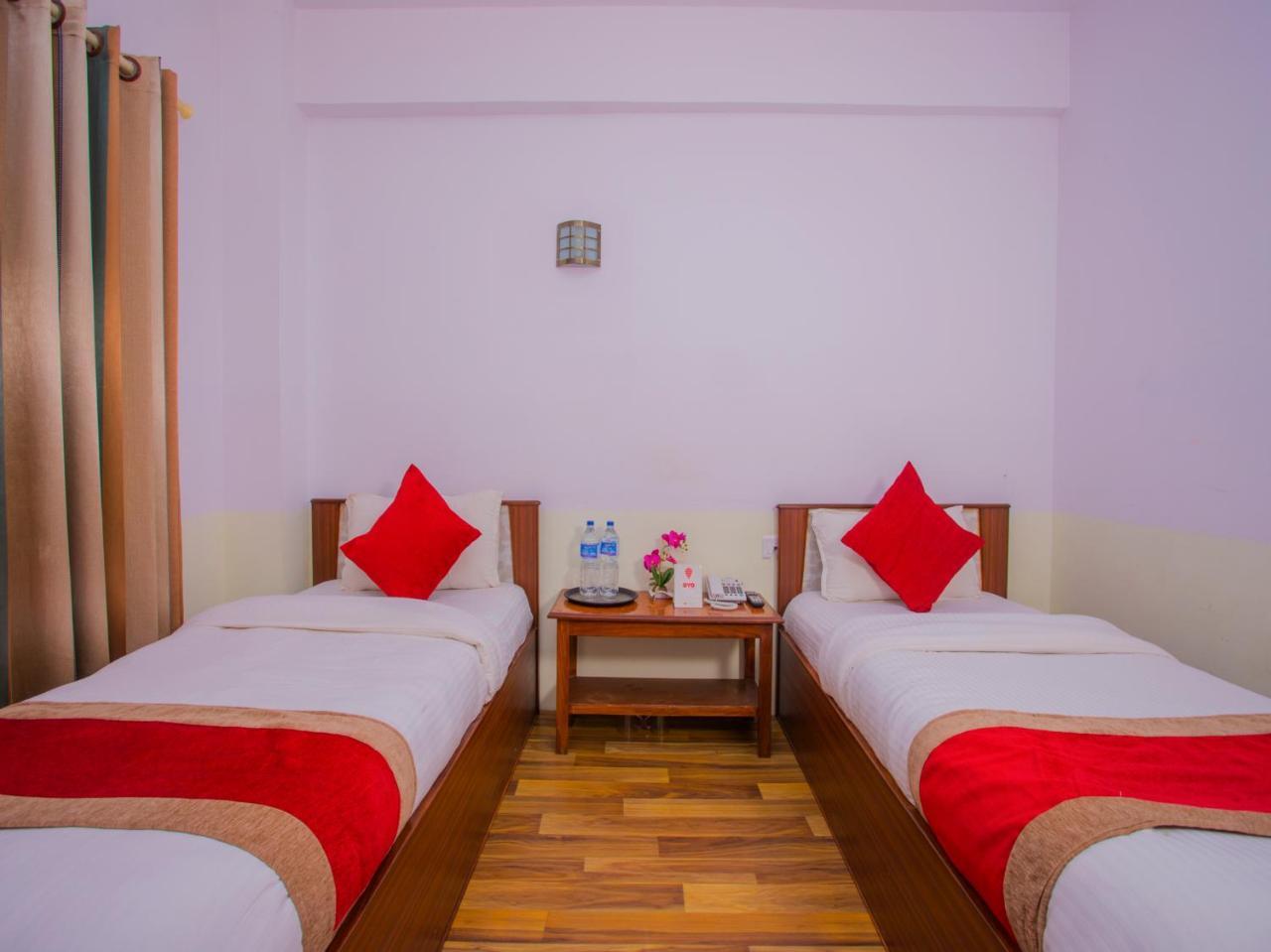 Oyo 255 White Zambala Hotel Kathmandu Exteriör bild